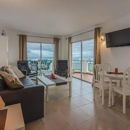 Comodoro 1a030 Apartman *